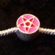 Perle Charmies Pentagramme rouge / rose en métal émaillé